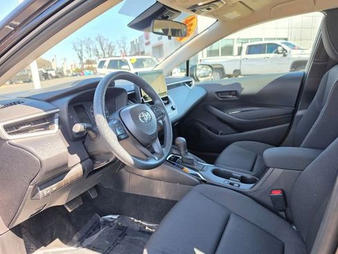 Used 2024 Toyota Corolla LE w/ LE Convenience Package image 20