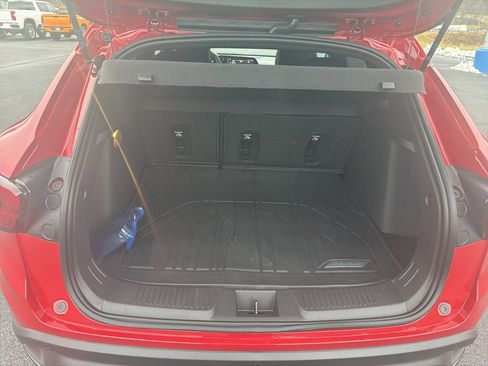 New 2026 Chevrolet Trax RS w/ Driver Confidence Package image 14