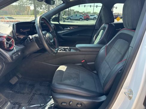 Used 2024 Chevrolet Blazer EV RS AWD/4WD image 9
