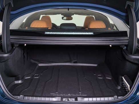 Used 2024 Maserati Ghibli Trofeo image 28