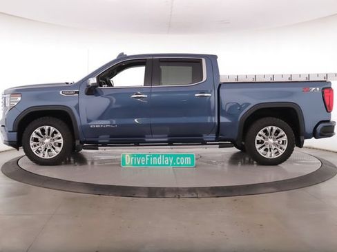 Used 2024 GMC Sierra 1500 Denali AWD/4WD image 9