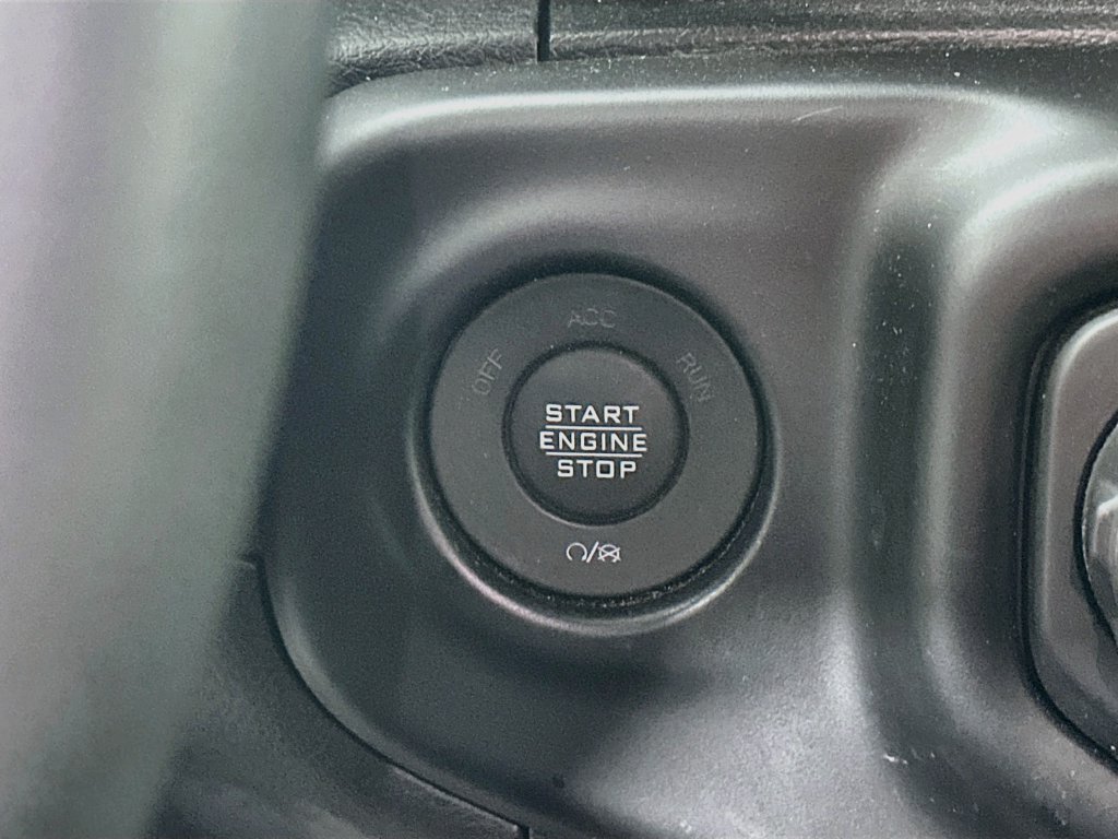 Certified 2023 Jeep Wrangler Unlimited Sahara AWD/4WD image 23