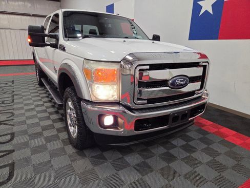 Used 2013 Ford F350 Lariat w/ Lariat Interior Pkg image 23