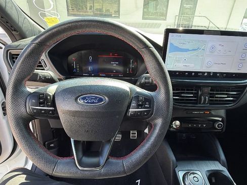 Certified 2023 Ford Escape ST-Line w/ Tech Pack #1 FWD image 16