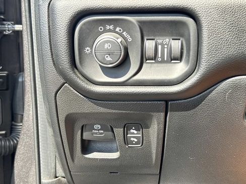 Used 2020 RAM 1500 Laramie w/ Sport Appearance Package AWD/4WD image 20