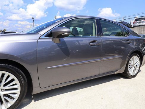 Used 2014 Lexus ES 350 FWD image 33
