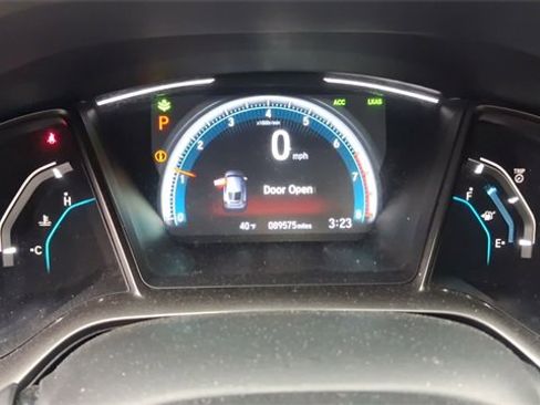 Used 2019 Honda Civic EX image 14
