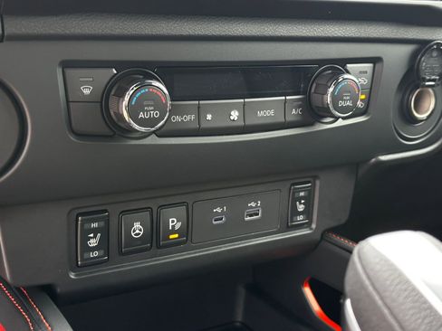 New 2026 Nissan Frontier Pro-X w/ Tow Package RWD image 33