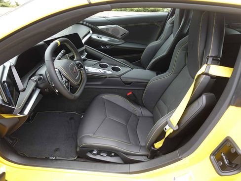 New 2026 Chevrolet Corvette Stingray Preferred Cpe w/ Z51 Performance Package RWD image 13