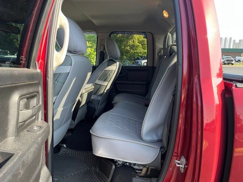 Used 2015 RAM 1500 Express AWD/4WD image 11