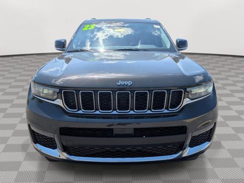 Used 2023 Jeep Grand Cherokee L Limited AWD/4WD image 8