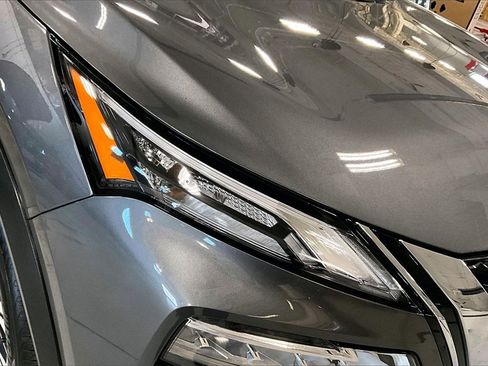 Certified 2023 Nissan Rogue SV w/ SV Premium B Package image 28