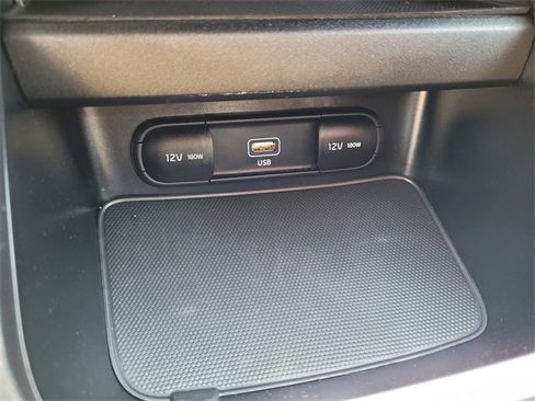 Used 2023 Kia Forte LXS image 19