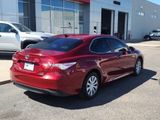 Used 2020 Toyota Camry LE image 5