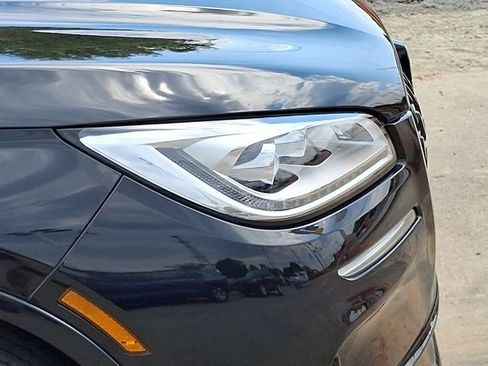 Used 2023 Lincoln Corsair Reserve w/ Equipment Group 201A FWD image 28