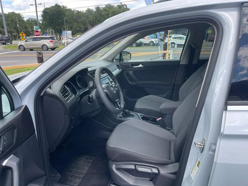 Used 2018 Volkswagen Tiguan S FWD image 7