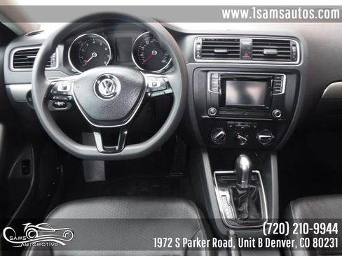 Used 2018 Volkswagen Jetta Wolfsburg Edition image 5