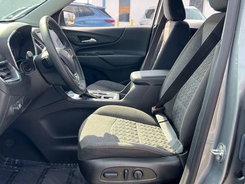 Used 2023 Chevrolet Equinox LT image 31