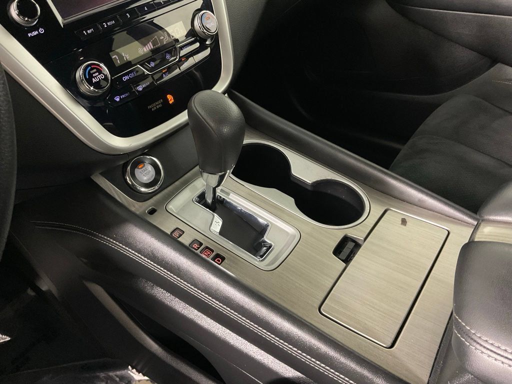 Used 2016 Nissan Murano S FWD image 19