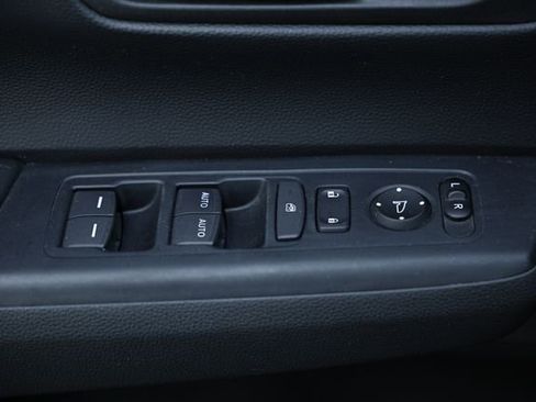 Used 2023 Honda CR-V EX image 17