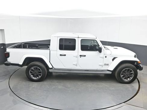 Used 2020 Jeep Gladiator Overland AWD/4WD image 37