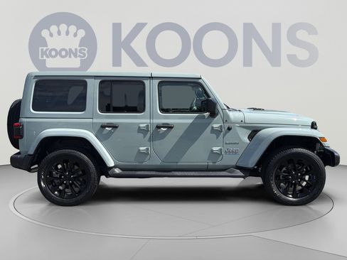 Used 2023 Jeep Wrangler Unlimited Sahara w/ Cold Weather Group AWD/4WD image 8