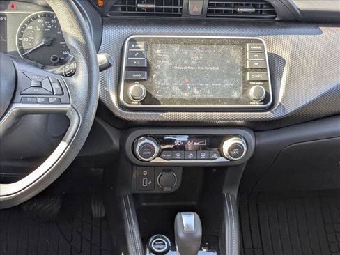 Used 2020 Nissan Kicks SV image 14