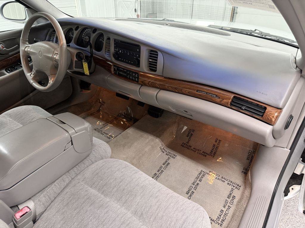 Used 2003 Buick Le Sabre Custom FWD image 26