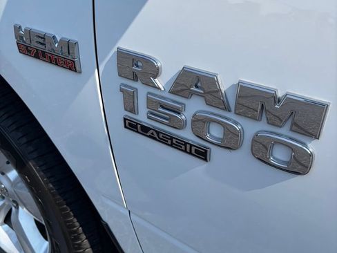 Used 2024 RAM 1500 Tradesman w/ Tradesman SXT Package AWD/4WD image 10