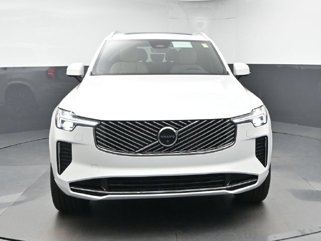 New 2027 Volvo XC90 B5 Plus AWD/4WD image 2
