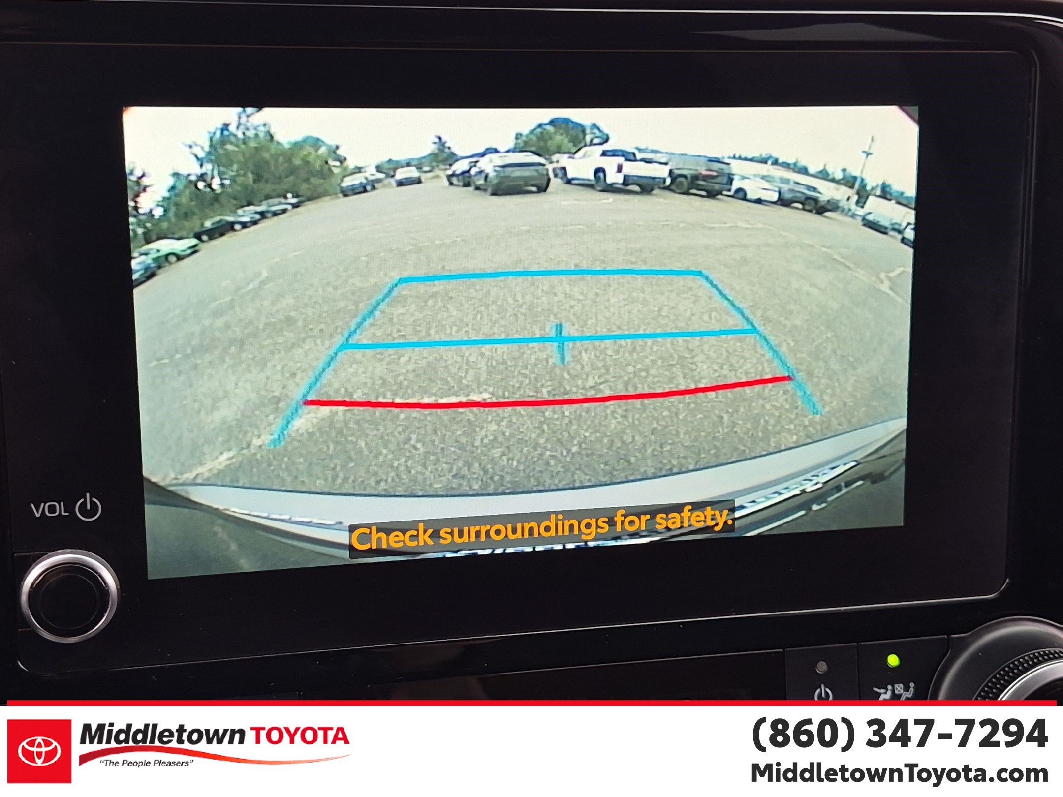 Used 2023 Toyota Highlander LE AWD/4WD image 24