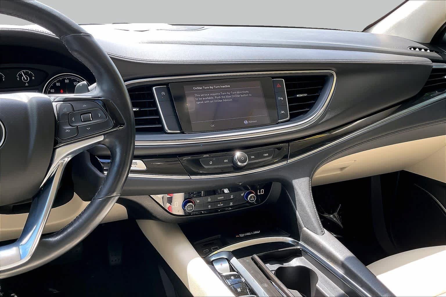 Used 2023 Buick Enclave Essence FWD image 12