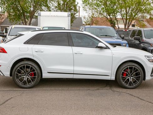 Used 2020 Audi Q8 Premium Plus w/ Premium Plus Package AWD/4WD image 4
