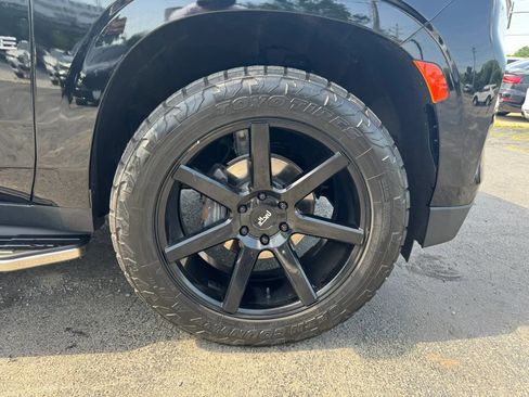 Used 2021 Chevrolet Tahoe LT w/ LT Signature Plus Package AWD/4WD image 52