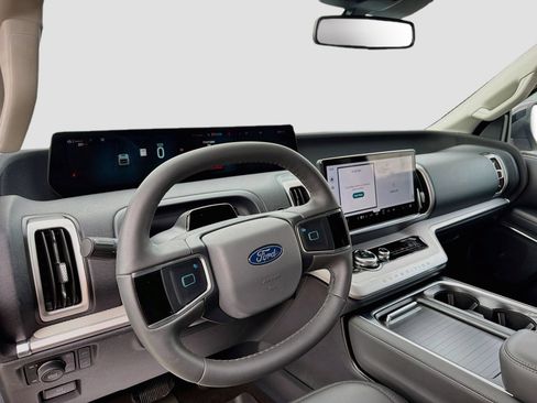Certified 2026 Ford Expedition Max Active AWD/4WD image 12