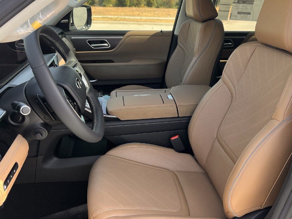 New 2027 INFINITI QX80 Luxe w/ Cargo Package RWD image 21