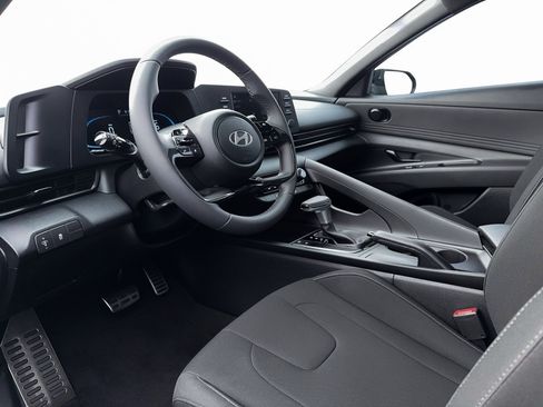 New 2026 Hyundai Elantra Sport FWD image 14