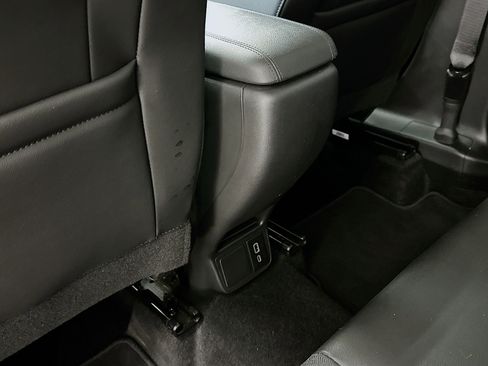 Used 2025 Buick Encore GX Preferred image 28