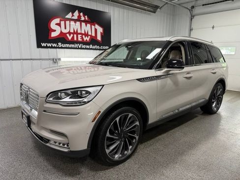 Used 2020 Lincoln Aviator Reserve w/ Equipment Group 202A AWD/4WD image 1