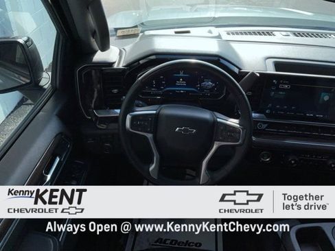 Used 2023 Chevrolet Silverado 1500 RST image 26