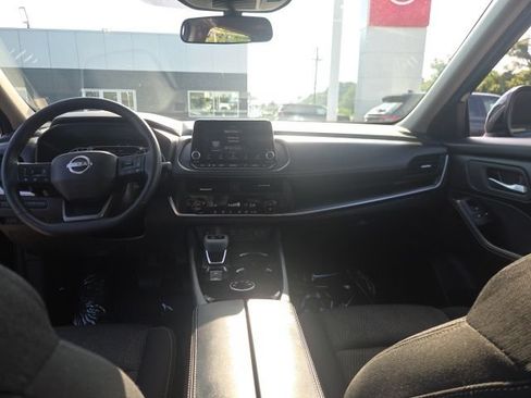 Used 2026 Nissan Rogue SV AWD/4WD image 19