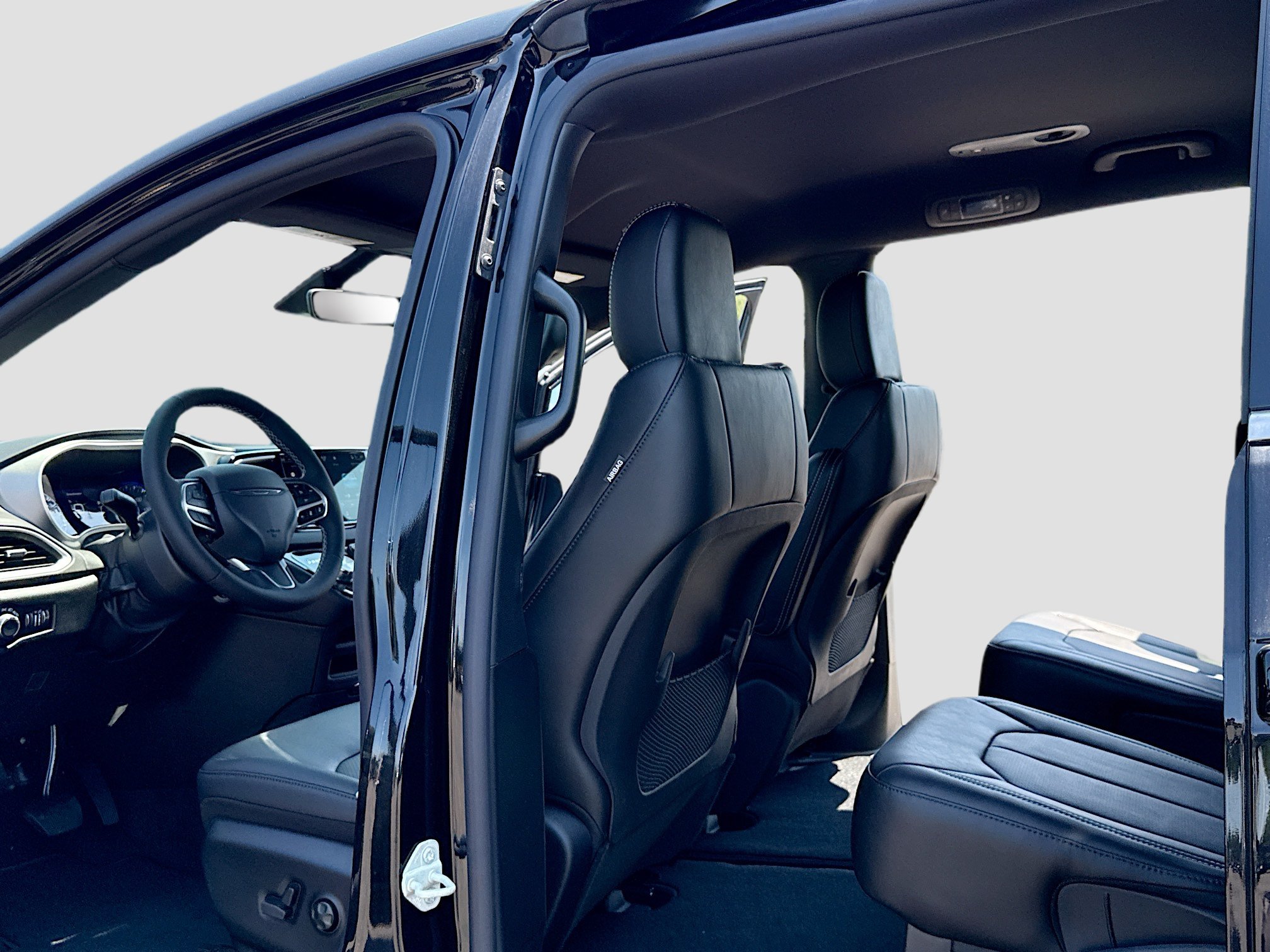 New 2027 Chrysler Pacifica LX FWD image 6