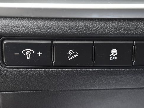 Certified 2023 Kia Telluride S w/ S Sunroof Package AWD/4WD image 24