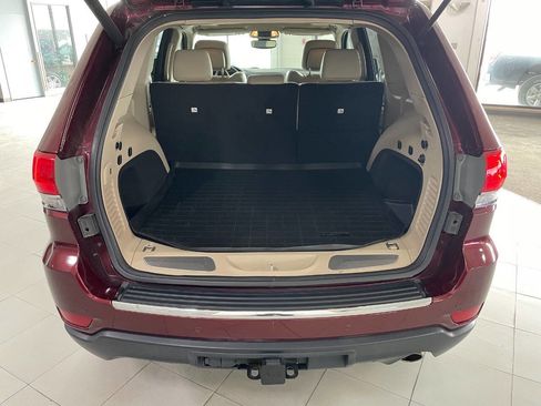 Used 2018 Jeep Grand Cherokee Limited w/ Trailer Tow Group IV image 7