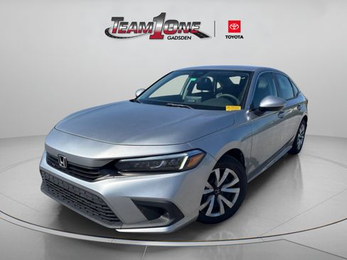 Used 2024 Honda Civic LX image 4