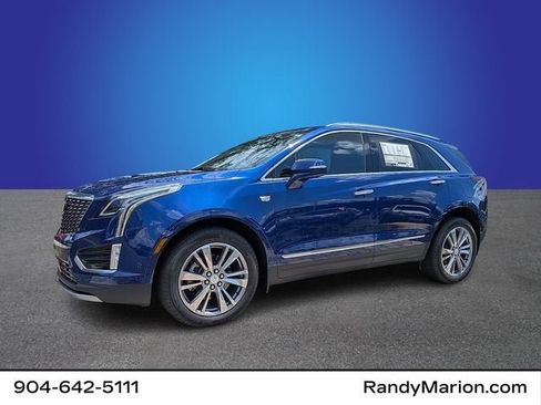 New 2025 Cadillac XT5 Premium Luxury w/ Technology Package FWD image 1