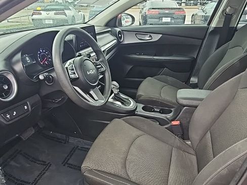 Used 2023 Kia Forte LXS w/ LXS Technology Package FWD image 11