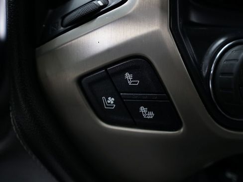Used 2016 GMC Sierra 1500 Denali w/ Denali Ultimate Package AWD/4WD image 32