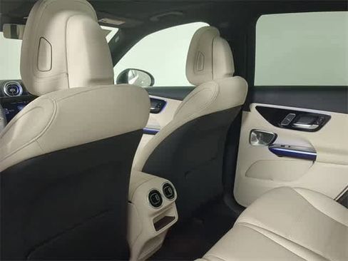 Certified 2026 Mercedes-Benz GLC 300 4MATIC image 18