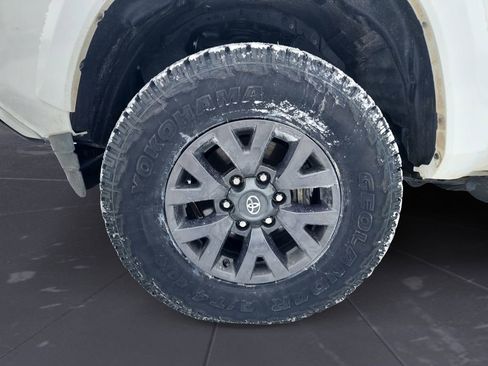 Certified 2023 Toyota Tacoma SR5 image 14